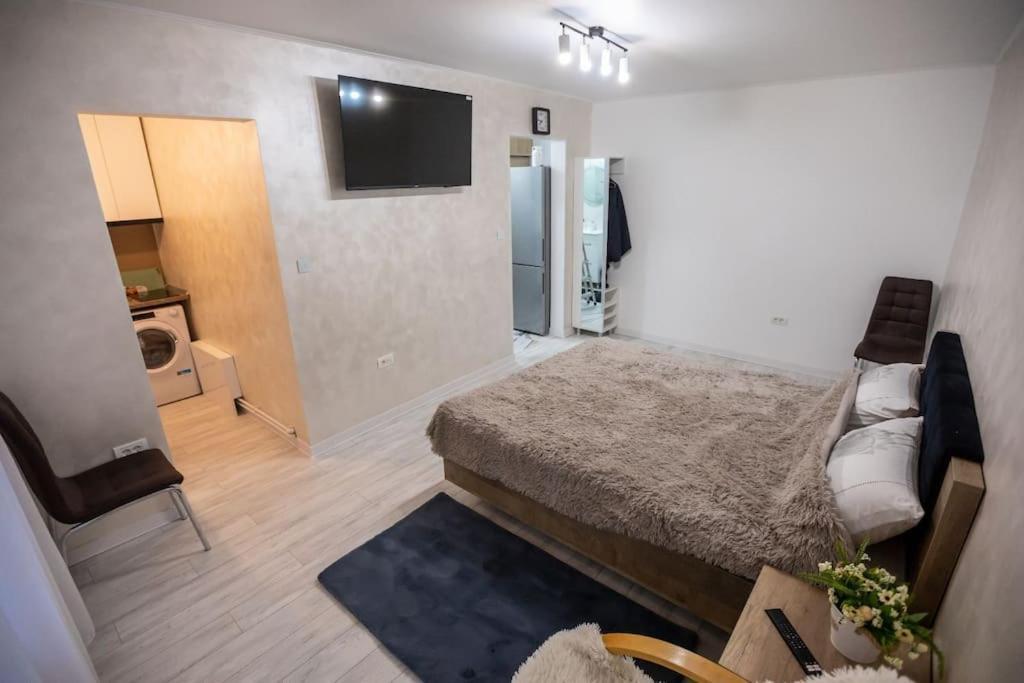 Garsoniera Central II Târgu Jiu 외부 사진